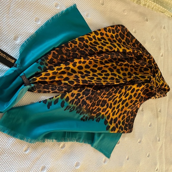 Roberto Cavalli Silk Scarf Leopard Print - Picture 1 of 8